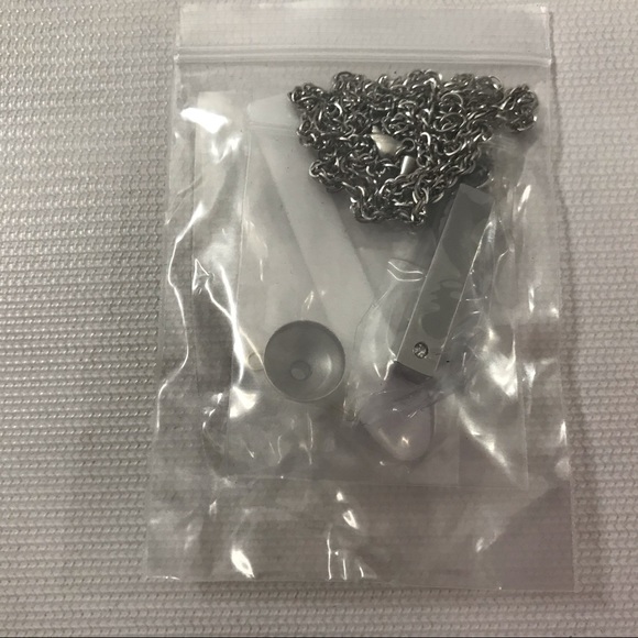 Abooxiu Cremation Jewelry for Ashes Cube Necklace - Picture 6 of 6